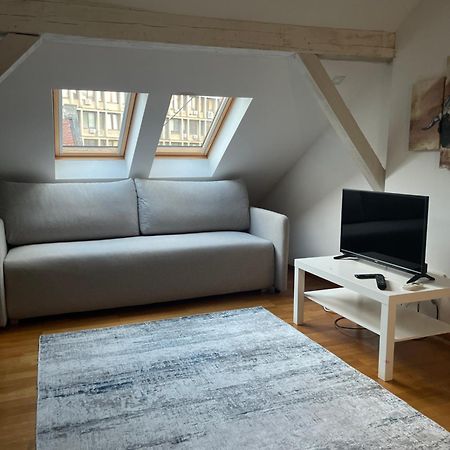 Double Bedroom Apartment In Belgrád Kültér fotó